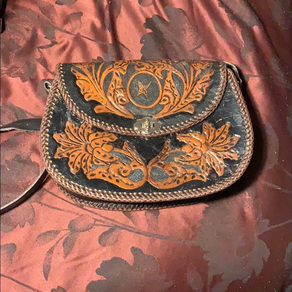 Random vintage crossbody